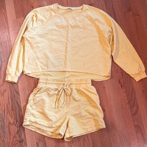 Zenana Yellow Cotton Sweatshirt and Shorts Set Medium